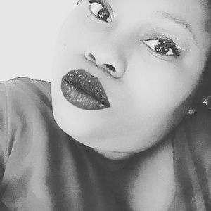 Meet your Posher, Alease